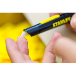 Nóż z 3-poz., ostrzem ceramicznym STANLEY STHT0-10293